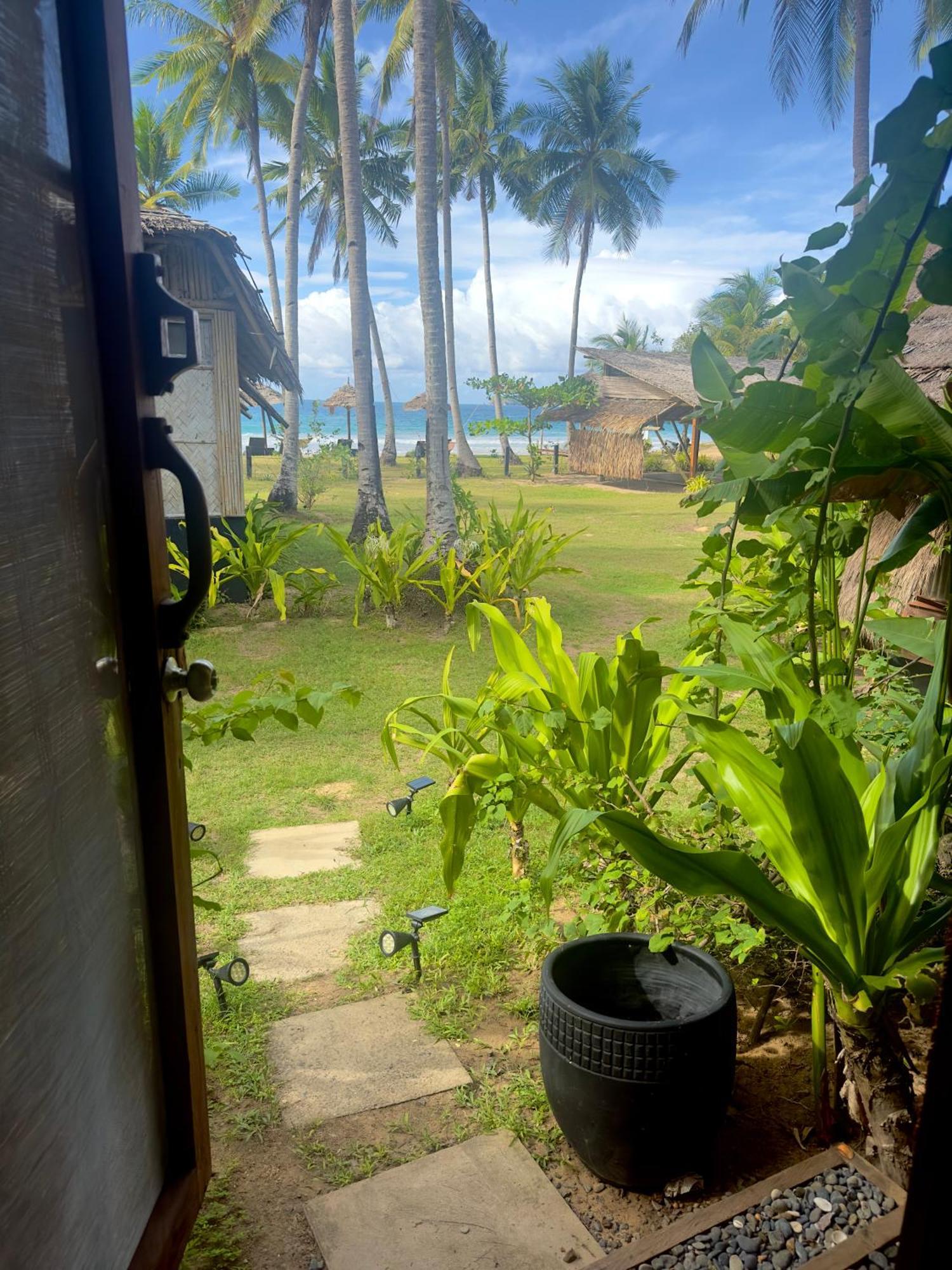Eco Sanctuaries Nature Lodge Nacpan Beach, El Nido Exterior photo